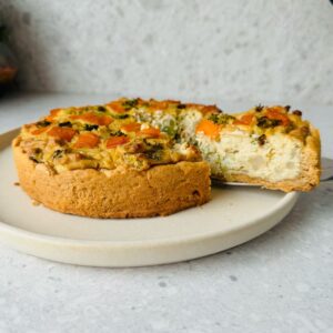 Tarta sarata - Quiche cu broccoli, conopida si "somon" vegan afumat
